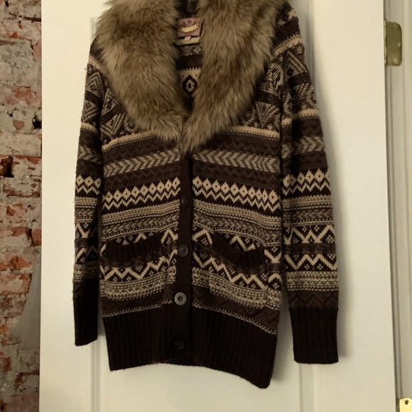 Original Juicy couture heavy sweater with detachable faux fur - Picture 1 of 4